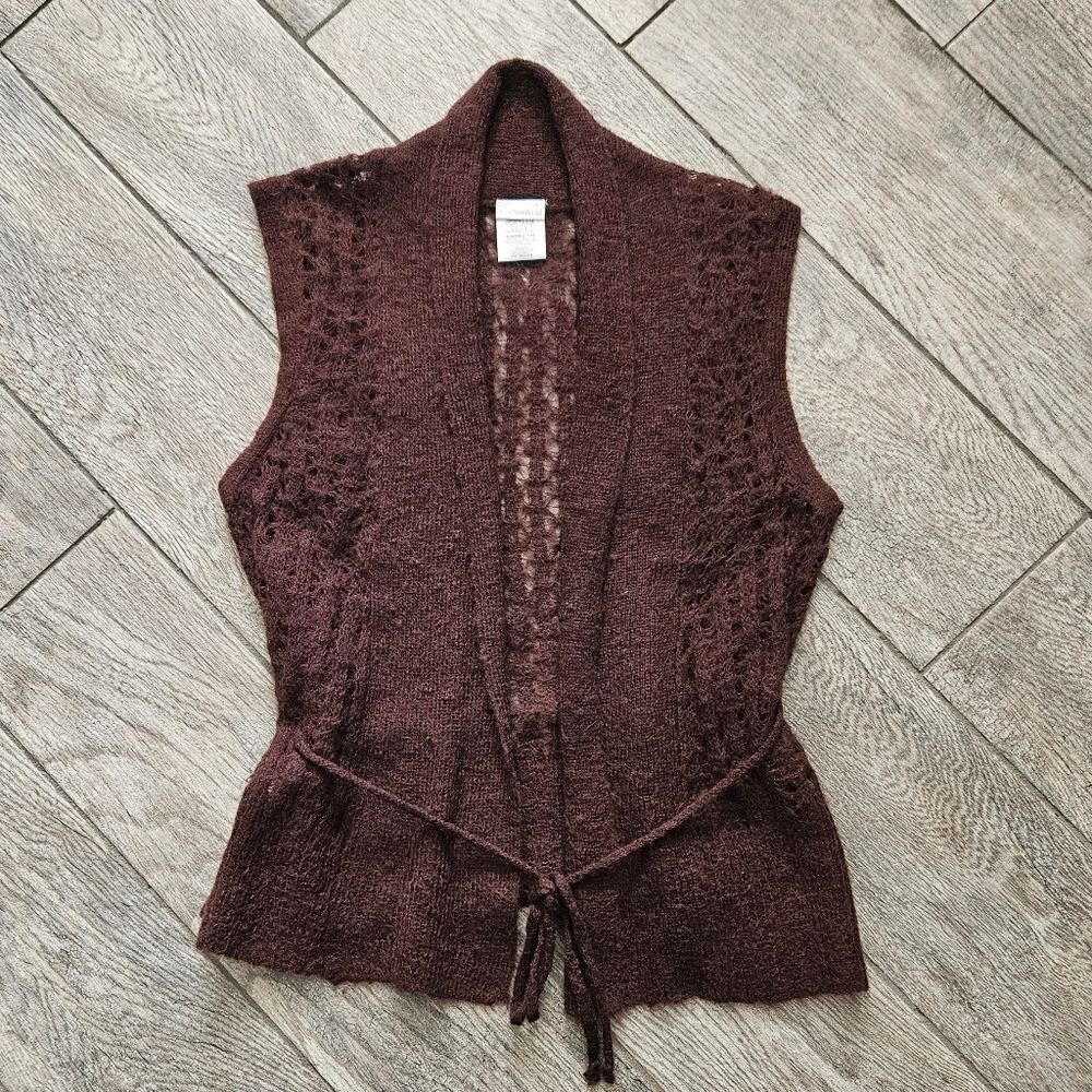 No Boundaries Brown Sweater Vest Size L